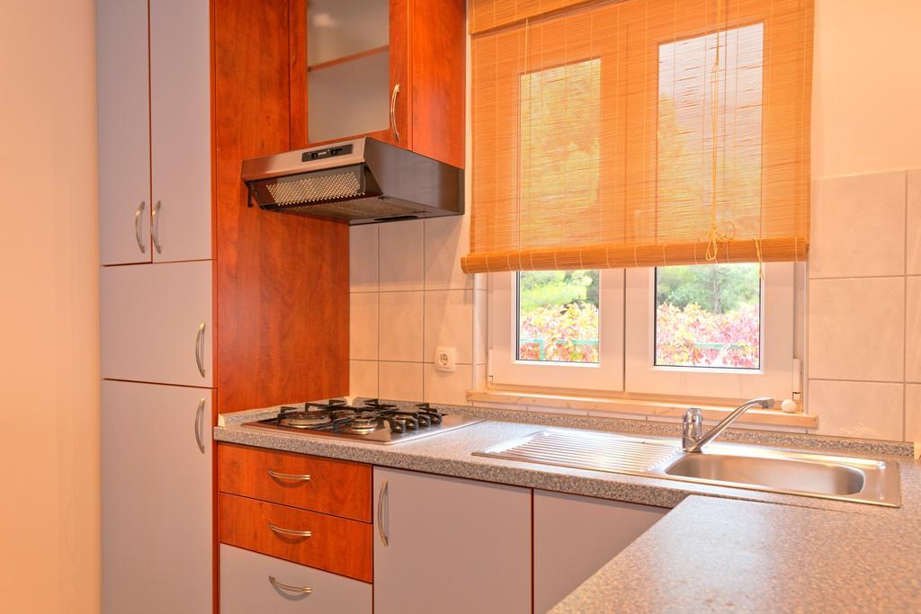 Apartments Nautic Zavala Luaran gambar